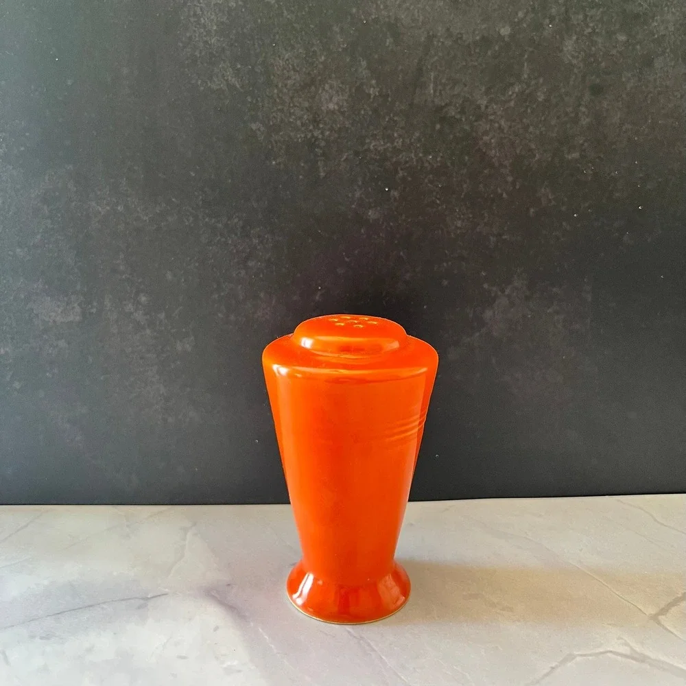 Fiesta Vintage Radioactive Orange Ceramic Pepper Shaker Art Deco Tapered 7 Hole